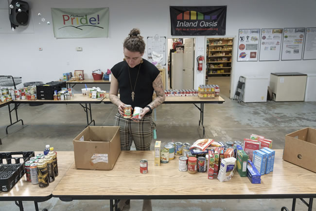 粮食券停发 大学生也断炊 全美110万大学(一元一分麻将群)生仰赖联邦食物补助