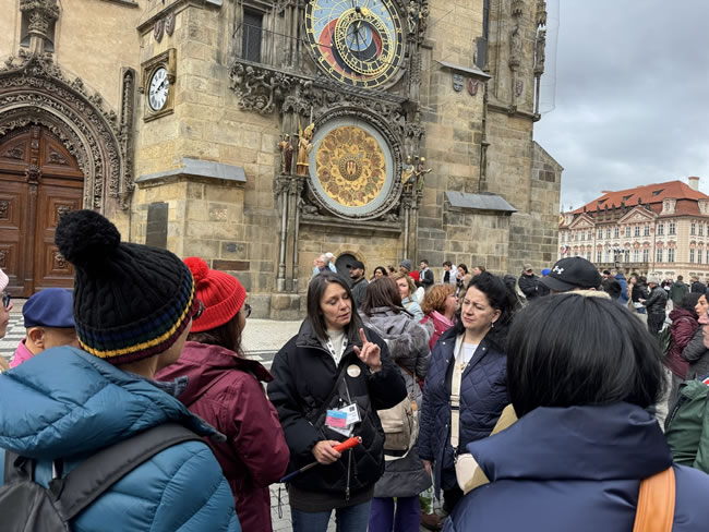 丹布朗小说背景在布拉格 业者推观光导览 融入文学与神秘传说