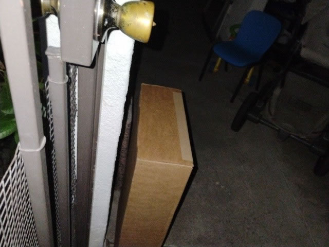 包裹送到家门口 半小时就被偷 华人喊心累