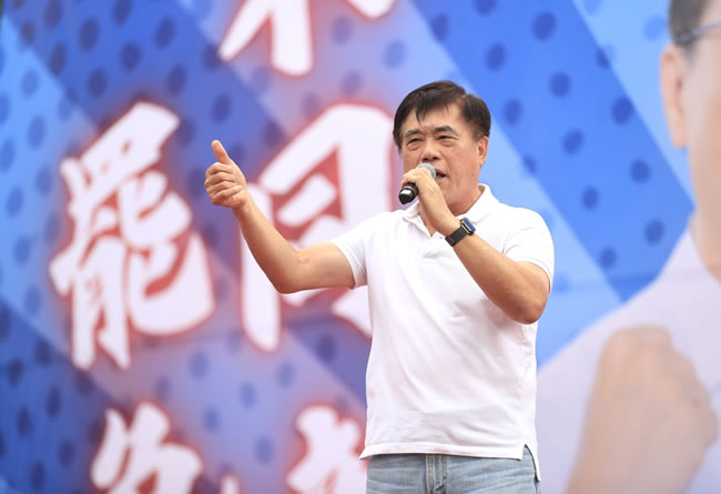 铺路党魁选举？郝龙斌声援柯文哲