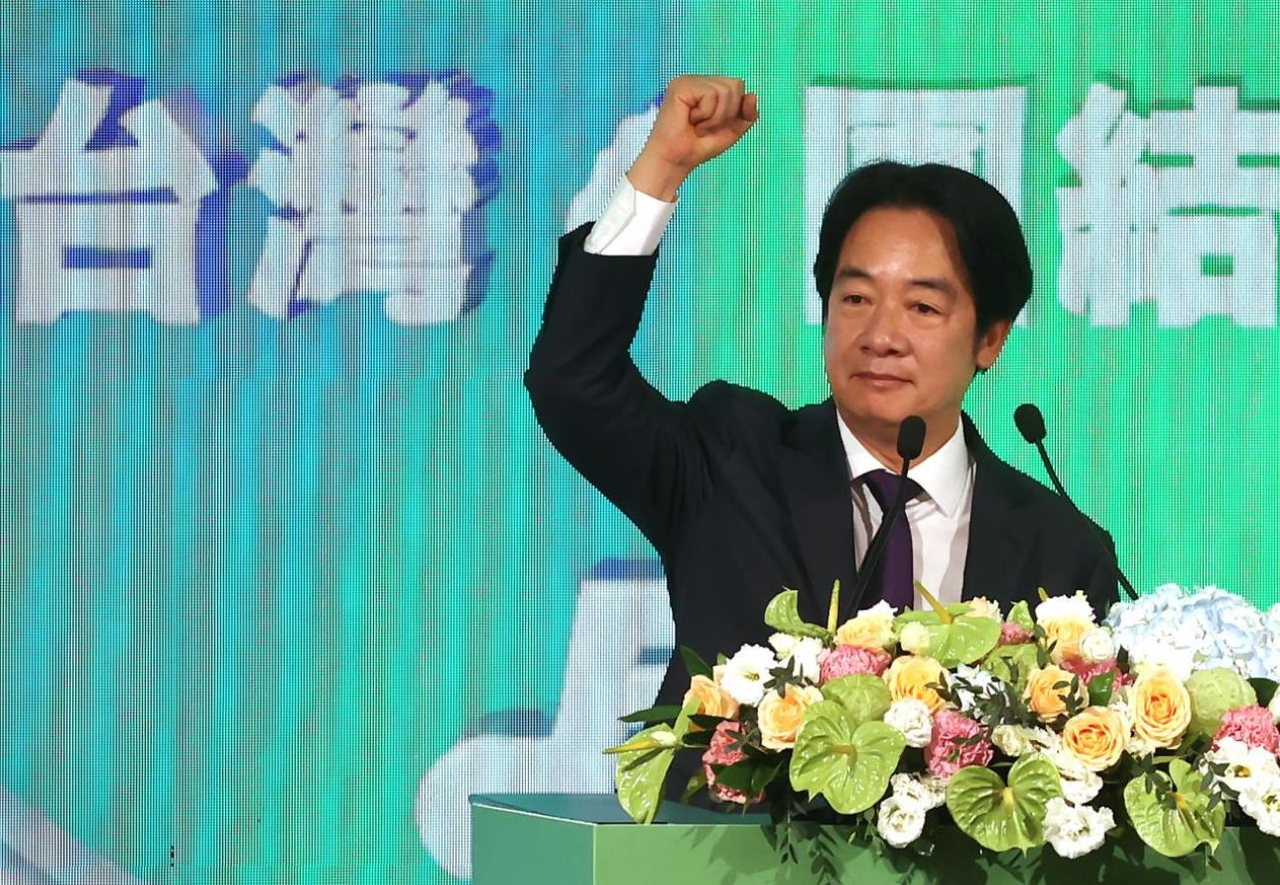 民调／逾半台湾人对政府处理内政没信心 7成指两岸关係变坏