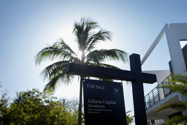 佛州禁中国人买（正规一元一分麻将群）房 经2年缠讼 获法院认可